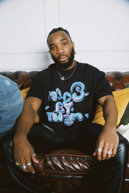 "LOGO TEE" - BLACK *SHIPPING STARTS FROM 15/04/24*